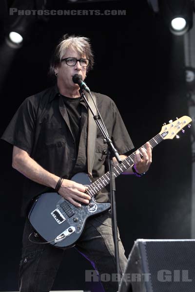 THE OFFSPRING - 2009-08-29 - SAINT CLOUD - Domaine National - Grande Scene - 
